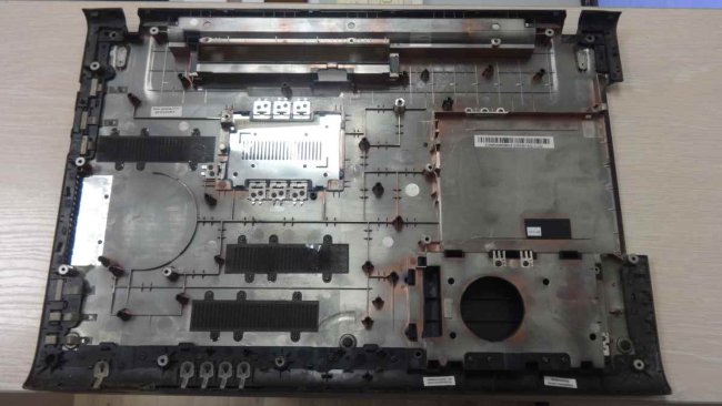 Нижняя часть корпуса (Поддон) ноутбука Sony