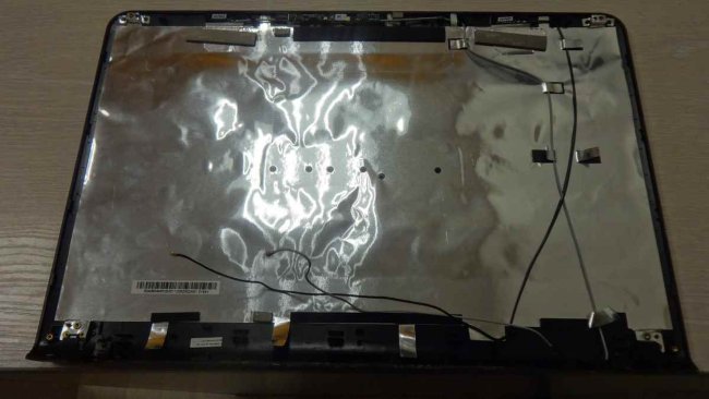 42.4MR09.001-AE Rev:A01 Крышка матрицы ноутбука Sony