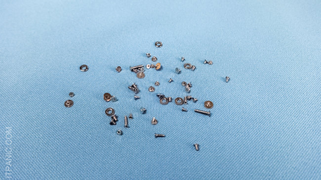 Винты для Iphone 4/4s (Полный комплект) Винты для Iphone 4/4s (Полный комплект)