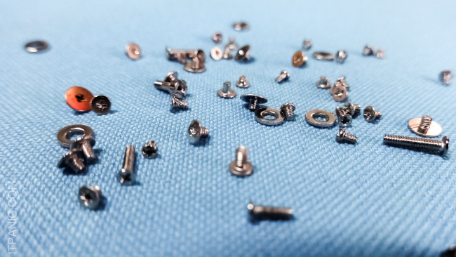 Винты для Iphone 4/4s (Полный комплект) Винты для Iphone 4/4s (Полный комплект)