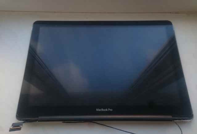Матрица (Экран) ноутбука MacBook A1278 Mid 2009 в сборе